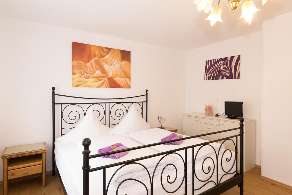 מינכן Hotel Moosbichl מראה חיצוני תמונה